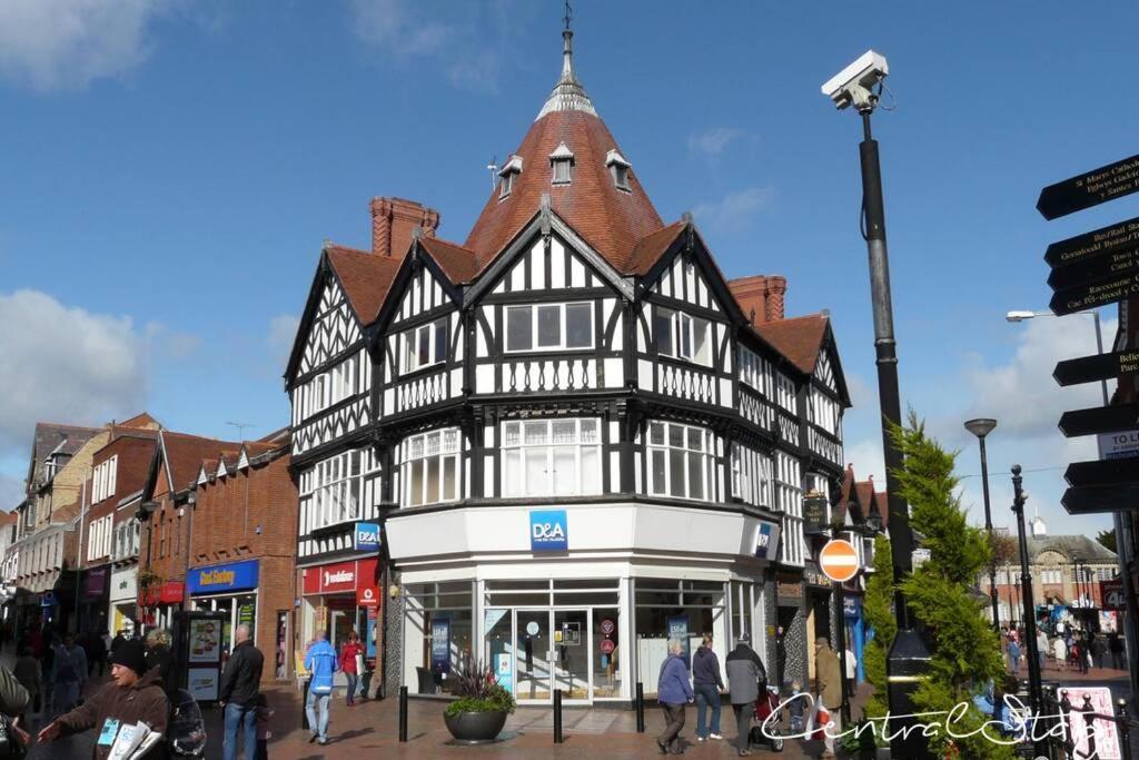 Wrexham Central Stay Apartment Seven Extérieur photo